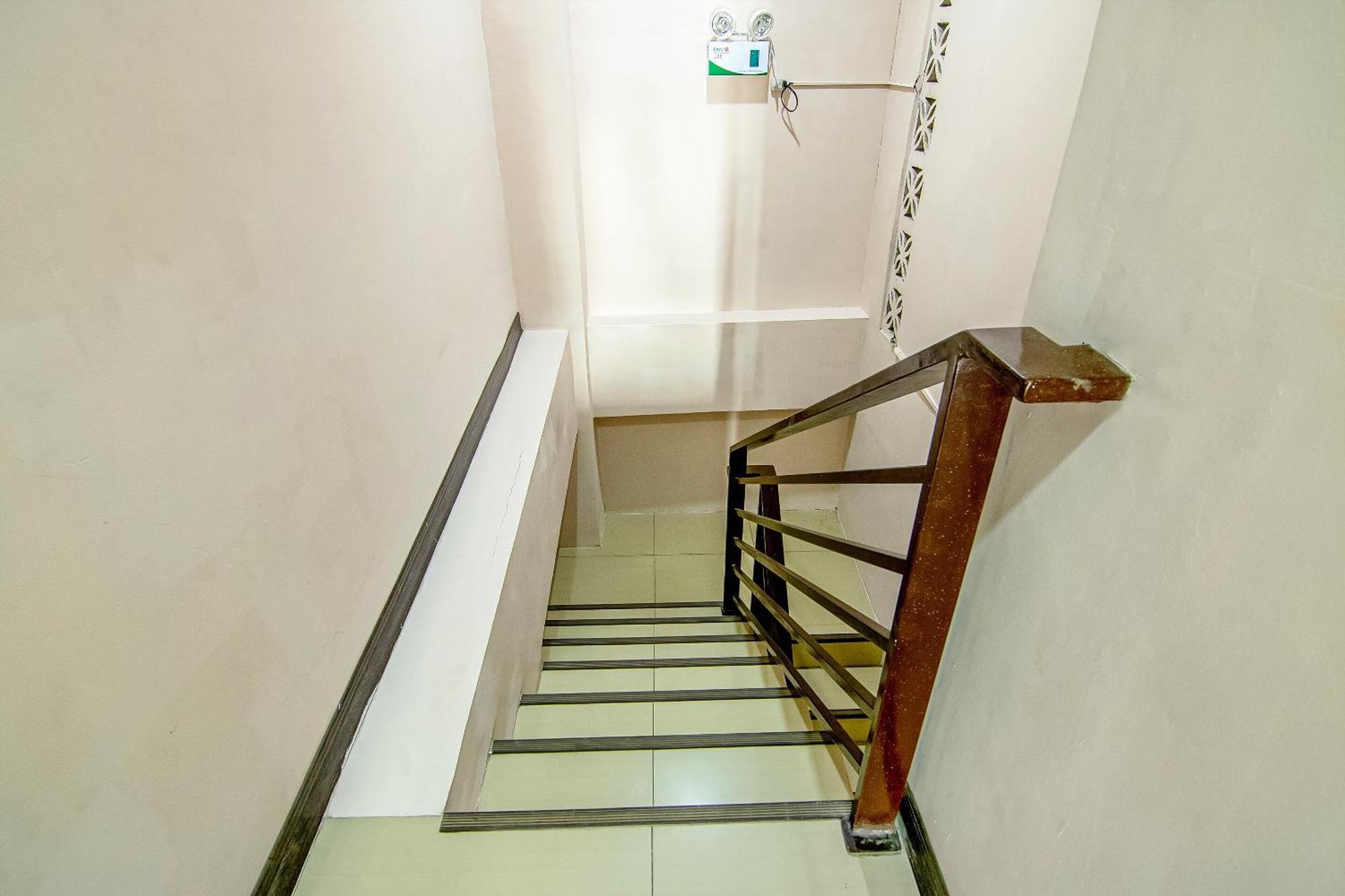 Oyo 766 Ichehan Apartments Manila Exteriér fotografie