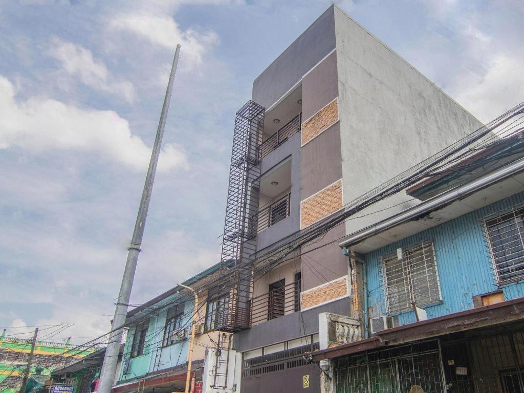 Oyo 766 Ichehan Apartments Manila Exteriér fotografie